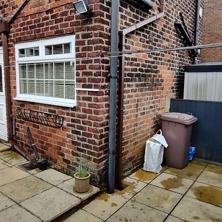 فيلا Victorian Semi Detached House Behind The High Street نيوتن لو ويلوس المظهر الخارجي الصورة